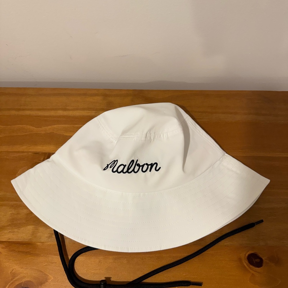 NWOT Malbon White Bucket Hat